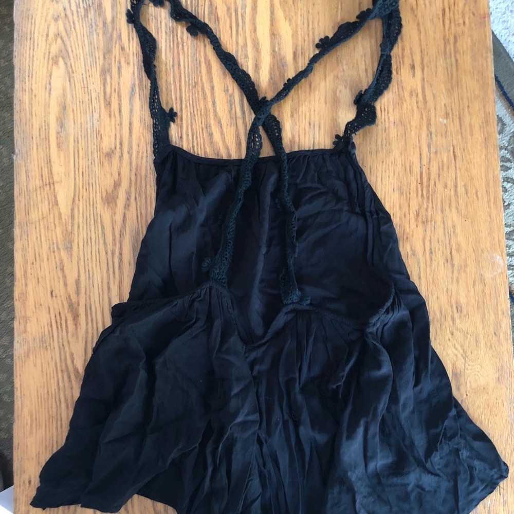 Cross back tank top